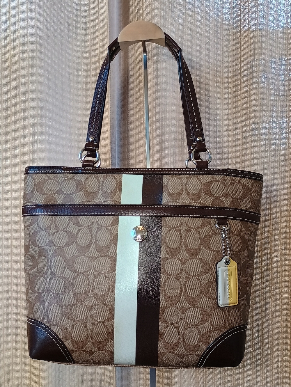Coach Signature Heritage Stripe Tote